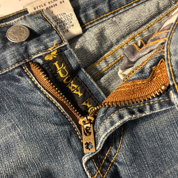 Lucky Brand super distressed flare jeans - Picture 5 of 5